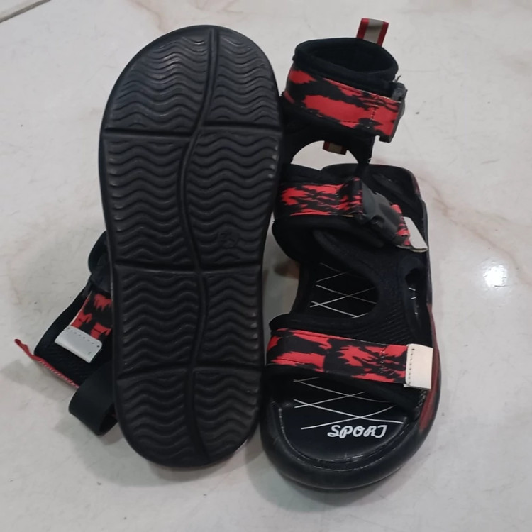 صندل ساقدار پسرانه ، زیبا ، راحت و بادوام