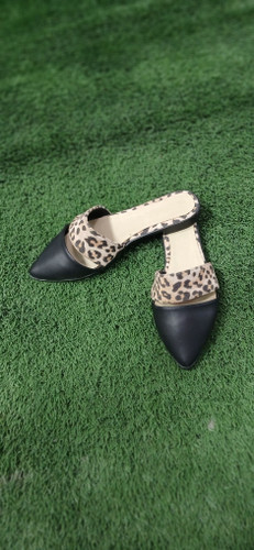 صندل پلنگی زنانه