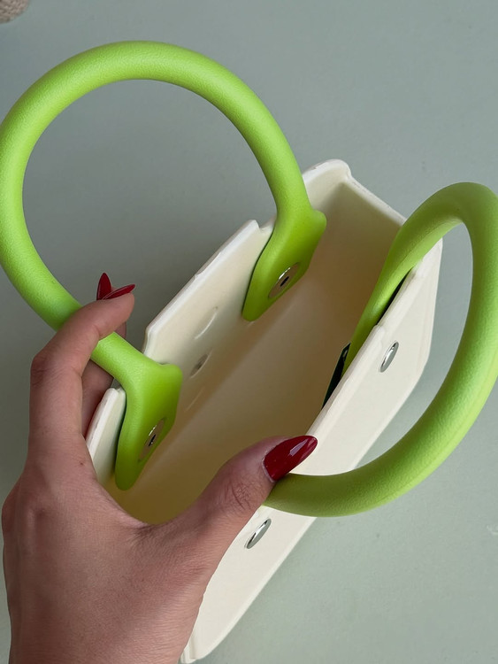 کیف دخترانه استیکردار