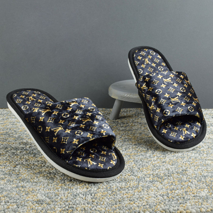 دمپایی حولهای مدل ال وی گرم و نرم و راحت