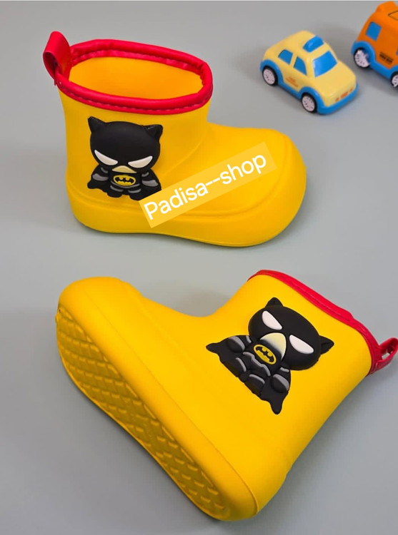 چکمه و نیم بوت بچهگانه گرم و نرم و راحت و سبک